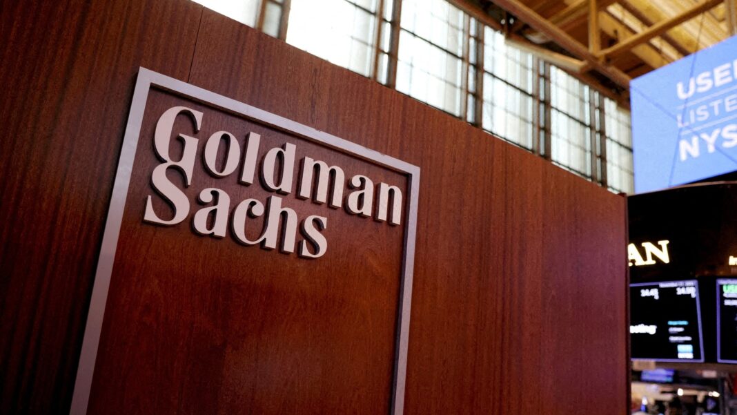 goldman-sachs-favours-the-euro-for-its-favorite-carry-trade,-the-rupee
