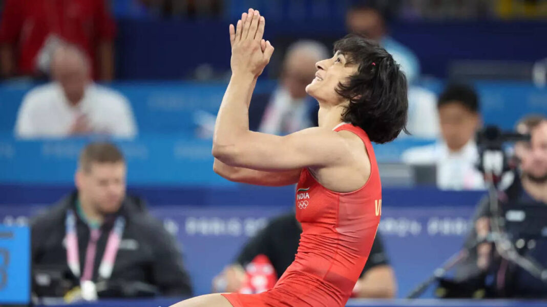 ‘alvida,-kushti’:-vinesh-phogat-announces-retirement-after-paris-olympics-disqualification