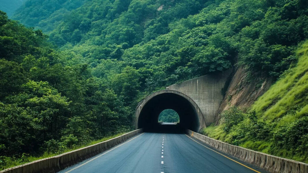 big-infra-boost!-74-tunnels-to-be-built-at-a-cost-of-rs-1-lakh-crore-to-strengthen-india’s-highway-network