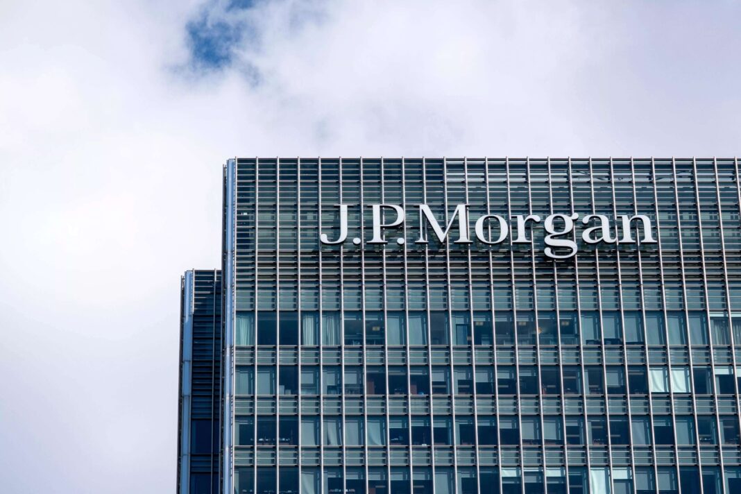 ‘jpmorgan-and-bank-of-america-to-curb-young-banker-work-hours’