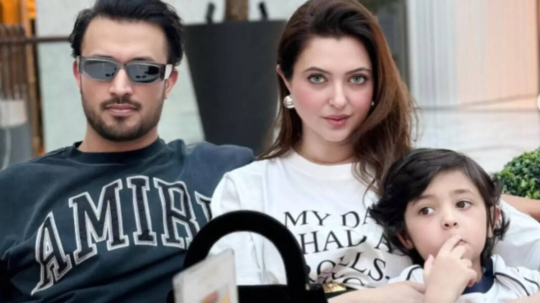 atif-aslam-sends-heartfelt-birthday-wishes-to-his-wife