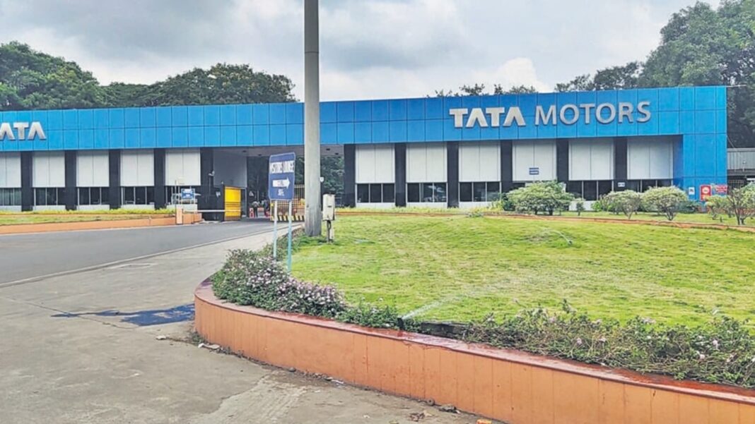 tata-motors-falls-most-among-sensex-and-nifty-companies,-down-by-4%:-here’s-why