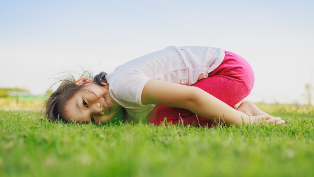 yoga-poses-for-kids-to-increase-memory-power