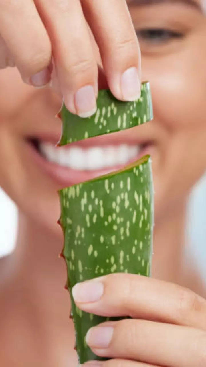 easy-ways-to-use-aloe-vera-for-hair-growth