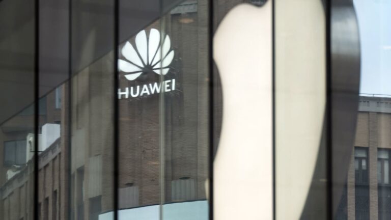 huawei-mate-70-debuts:-ai-features-take-aim-at-apple’s-dominance-in-china